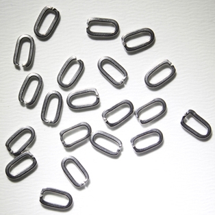SPOJOVACÍ OVÁLKY 9 x 5 mm - 25 ks