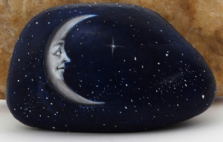 MĚSÍC - MOON