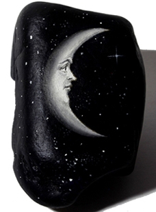 MĚSÍC - MOON