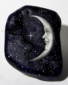 MĚSÍC - MOON