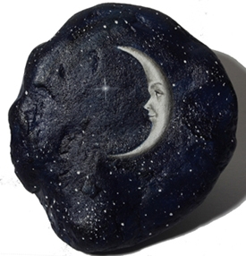 MĚSÍC - MOON